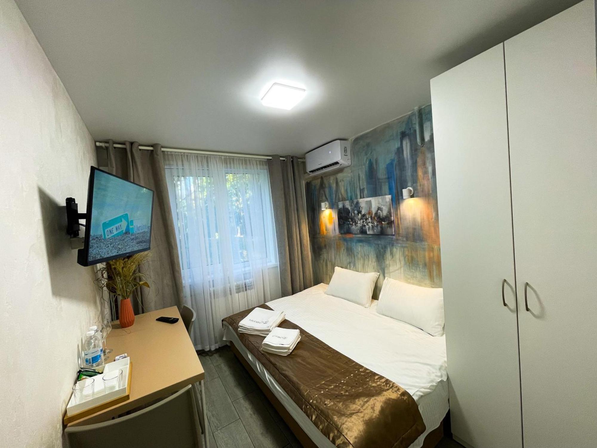 Myfreedom Апартаменти Метро Кловська, Військовий Госпіталь Kyiv Exterior photo